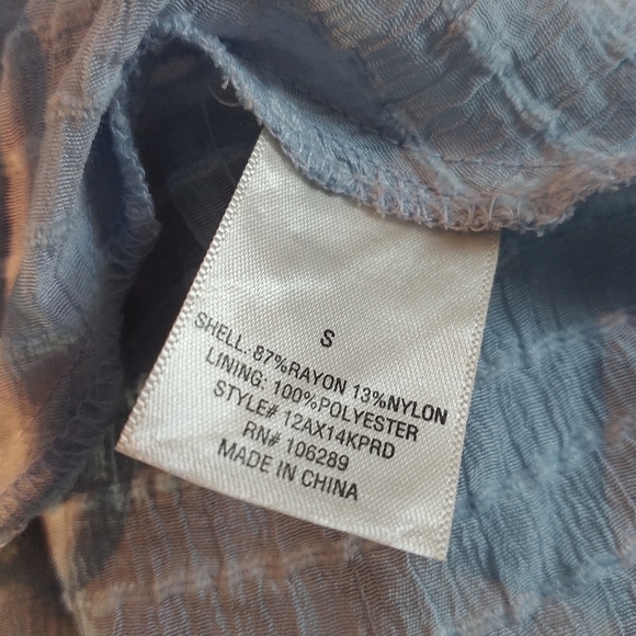 Francesca's Trixxi Light Blue Tie Front Blouse S - Picture 14 of 14